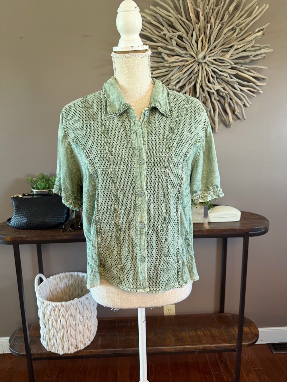 Bila button down top in green